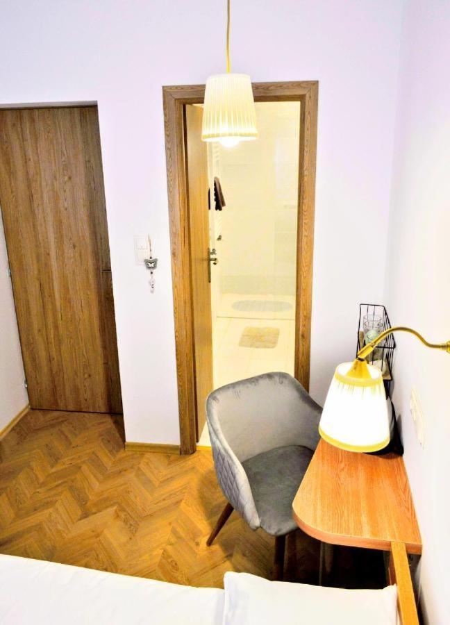 Twins Boutique Korsy Apartment Sibiu Ngoại thất bức ảnh