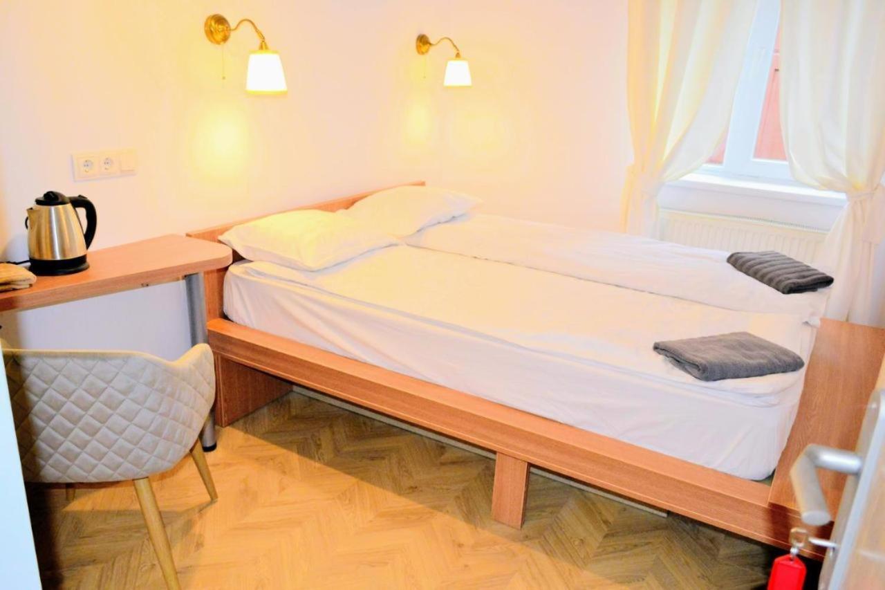 Twins Boutique Korsy Apartment Sibiu Ngoại thất bức ảnh