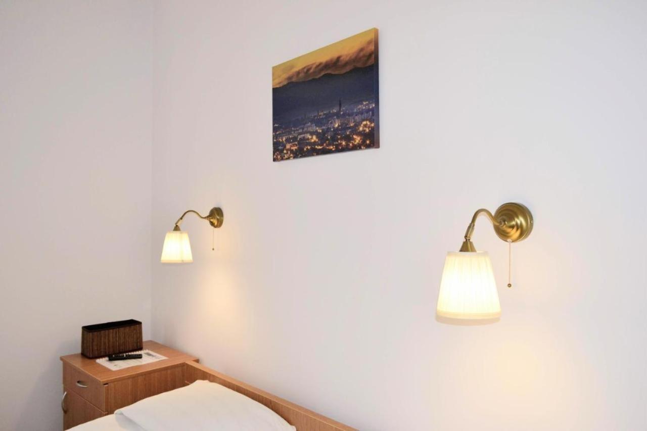 Twins Boutique Korsy Apartment Sibiu Ngoại thất bức ảnh