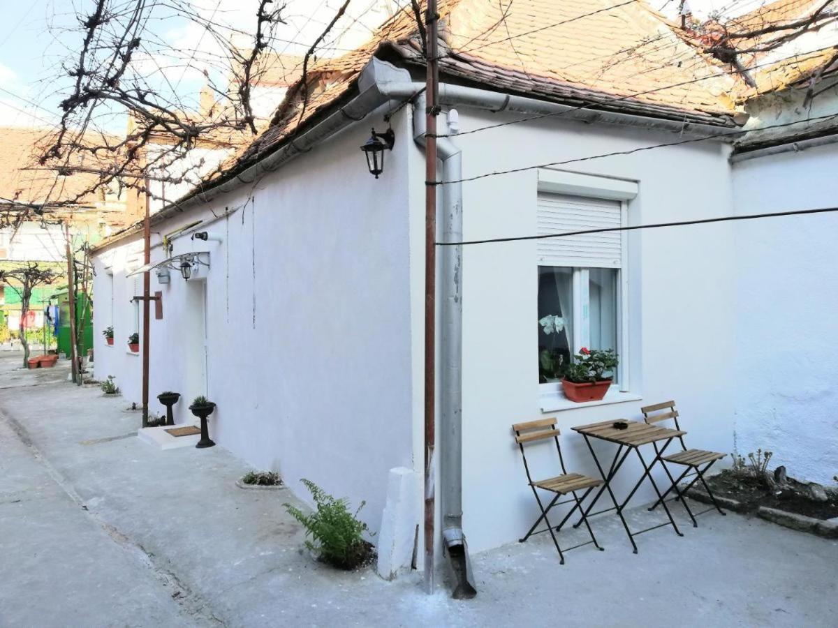Twins Boutique Korsy Apartment Sibiu Ngoại thất bức ảnh