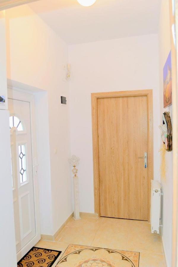 Twins Boutique Korsy Apartment Sibiu Ngoại thất bức ảnh